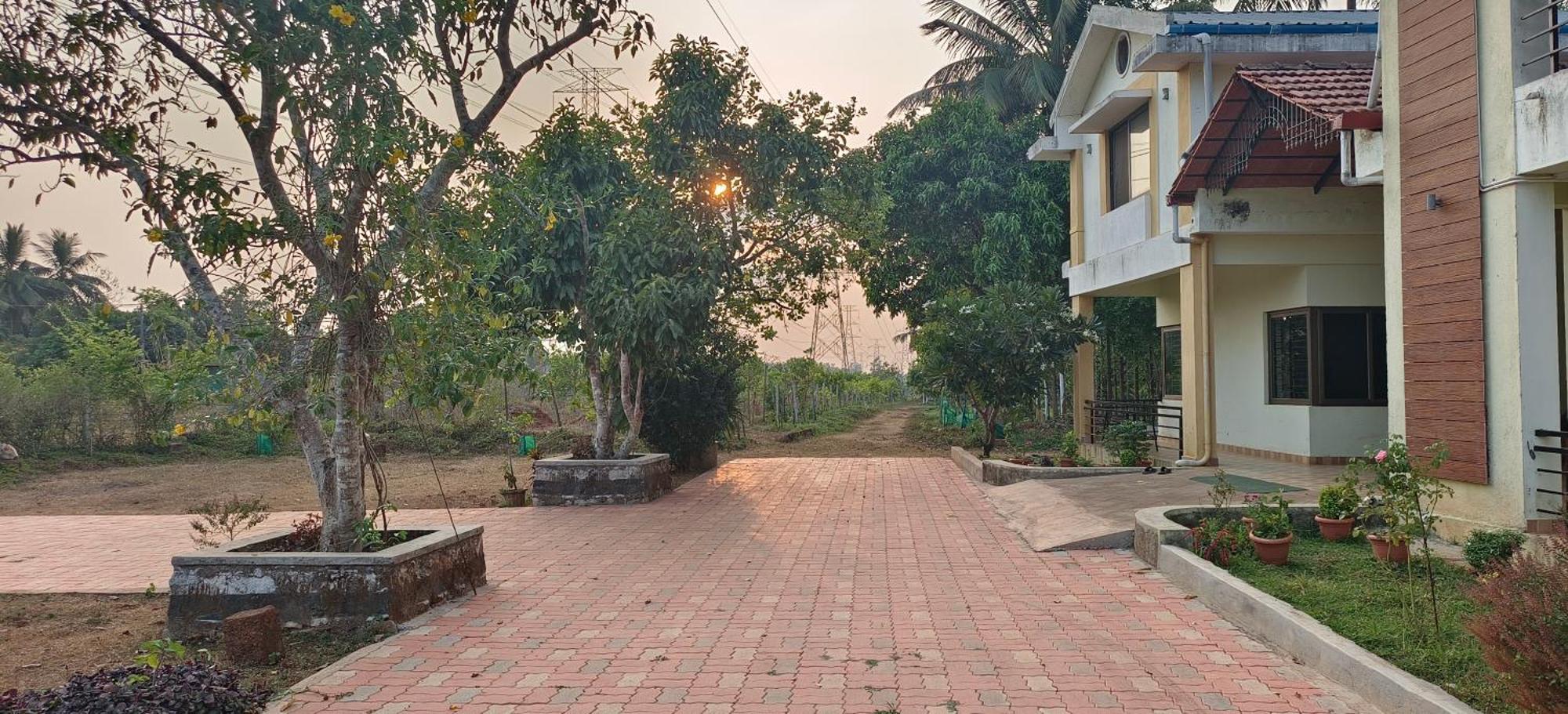 Sugamya Farm Guesthouse Sāgar Exterior foto