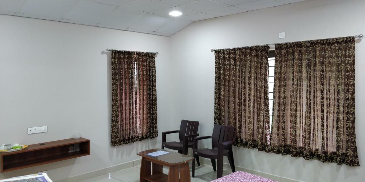 Sugamya Farm Guesthouse Sāgar Exterior foto